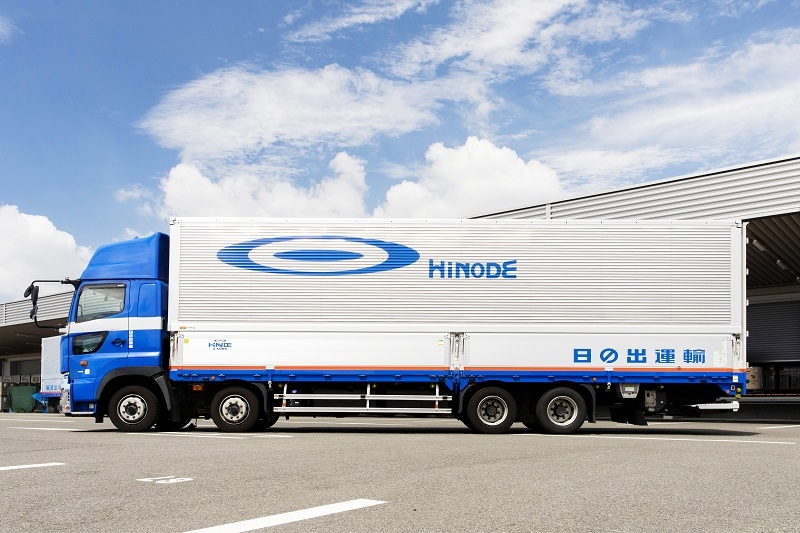 家具の保管と配送を委託